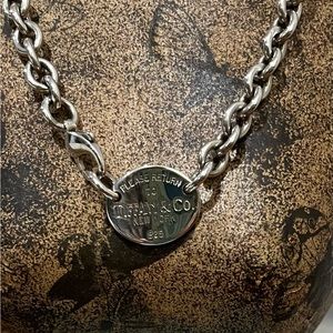 Tiffany authentic “Return to Tiffany & Co.” silver choker style necklace